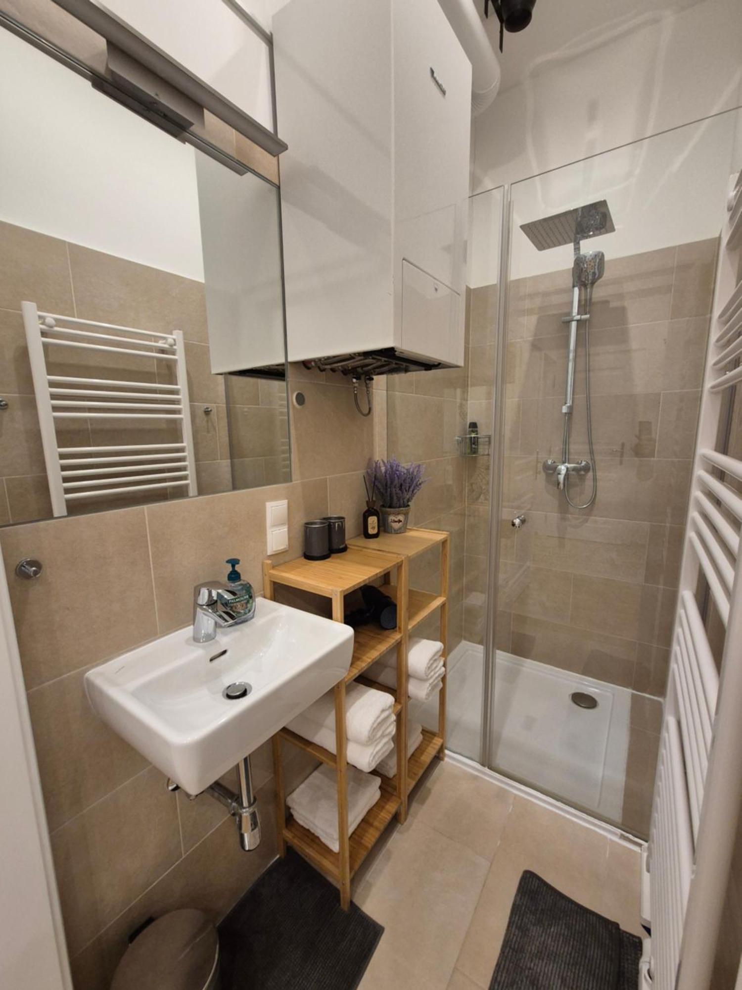 Sweet Dreams Apartment Виена Екстериор снимка
